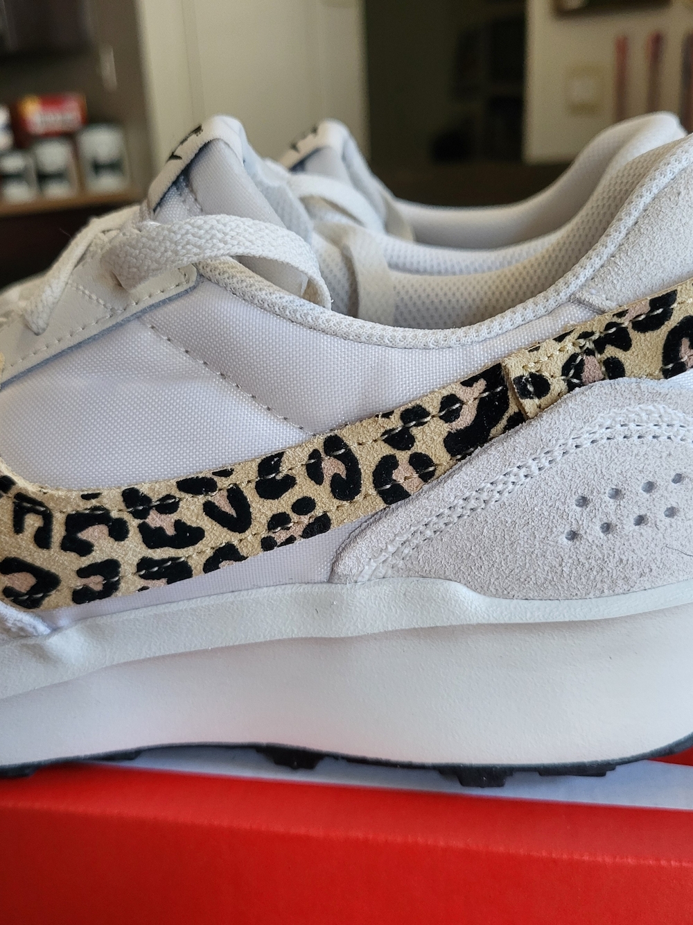 *NEW* Nike Waffle Debut White Leopard Print Women's Size 9 Men's Size 11.5 w/Box - Picture 6 of 8